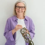 Quel est le salaire d’un directeur artistique senior chez Chanel en 2023 ?